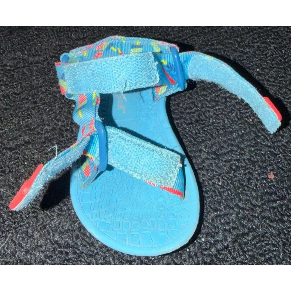 Cat & Jack Vanya Easy Closure Strap Ice Cream Patten Sandals Size 5